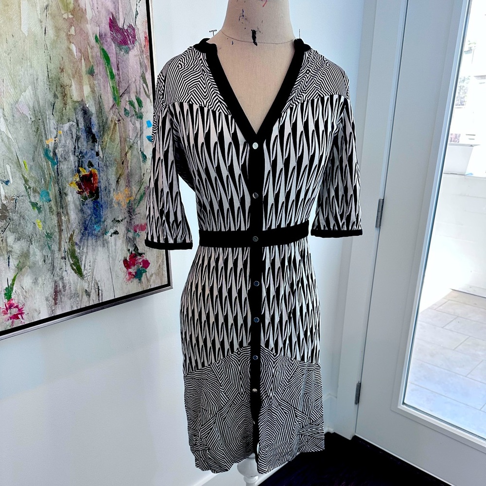 Diane Von Furstenberg Dress Size 4